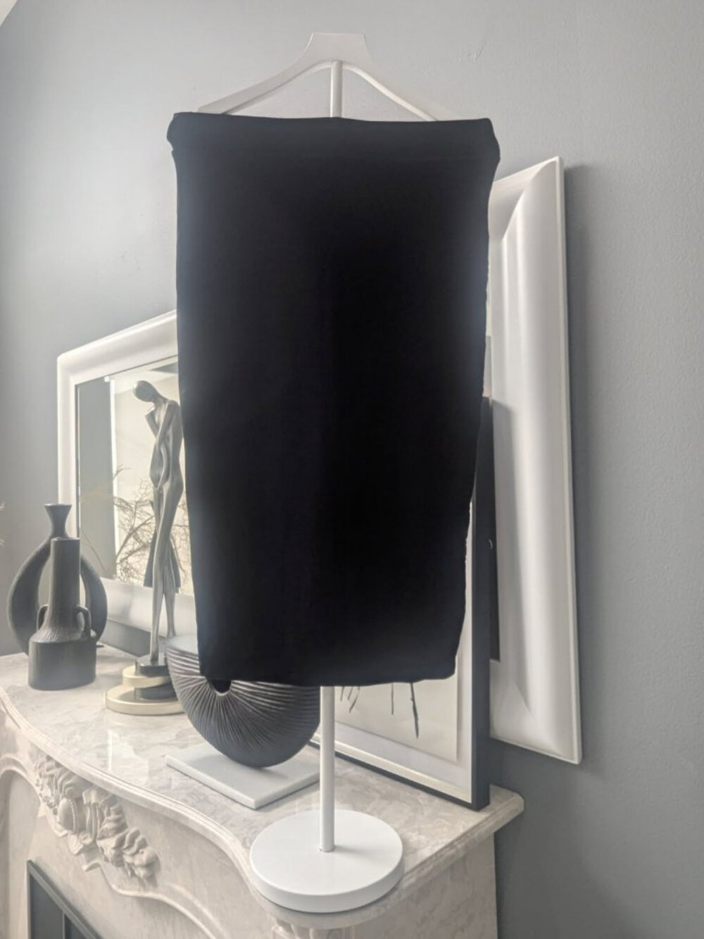 Bar III Black Off-the-Shoulder Bodycon Midi Skirt – Size M